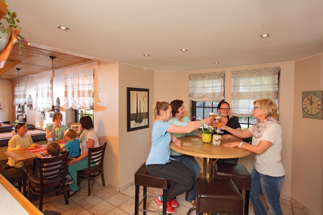 Gasthaus Mester Oedingen Esterno foto